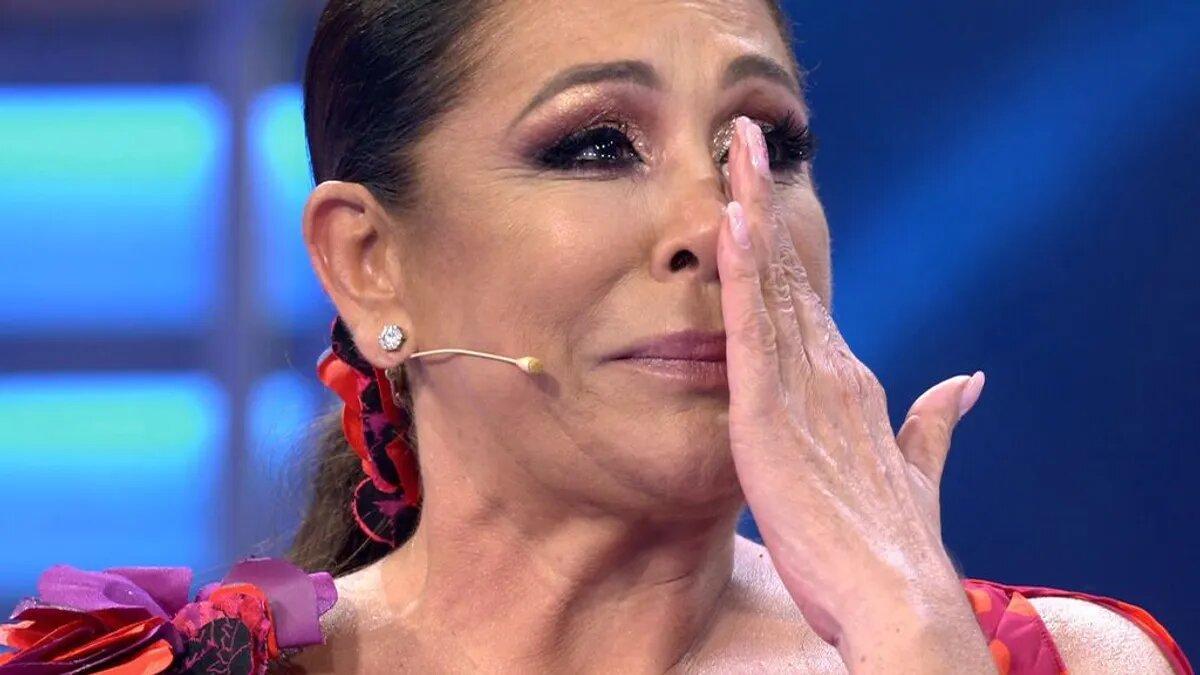 ISABEL PANTOJA AL LÍMITE| Isabel Pantoja, al límite, toma una drástica decisión tras la polémica de su sobrina: "No aguanta más"