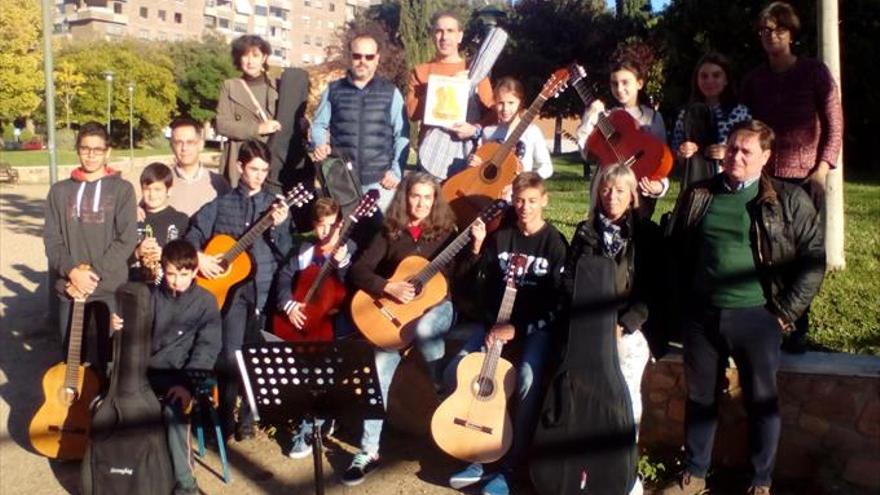 40 alumnos de guitarra están sin profesor desde el inicio de curso