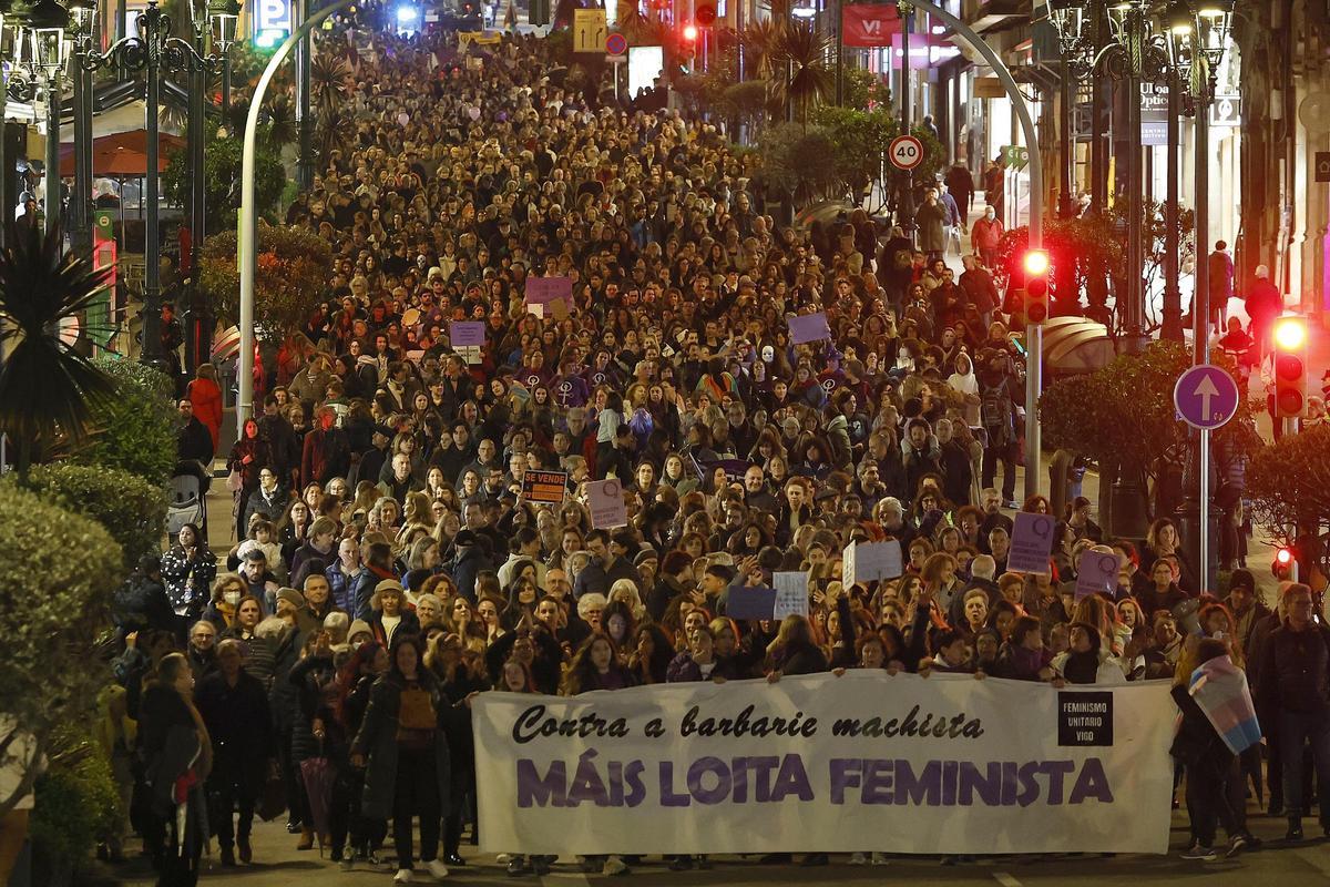 Día de la Mujer - 8M Galicia | El feminismo de Vigo lanza un grito sin ...