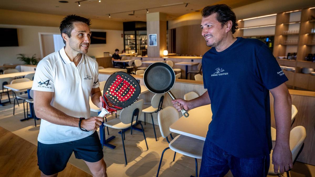 El exnúmero uno del pádel mundial Fernando Belasteguín y el restaurador Jordi Coloma, en el comedor de Casa Bela, en el Bela Padel Center.