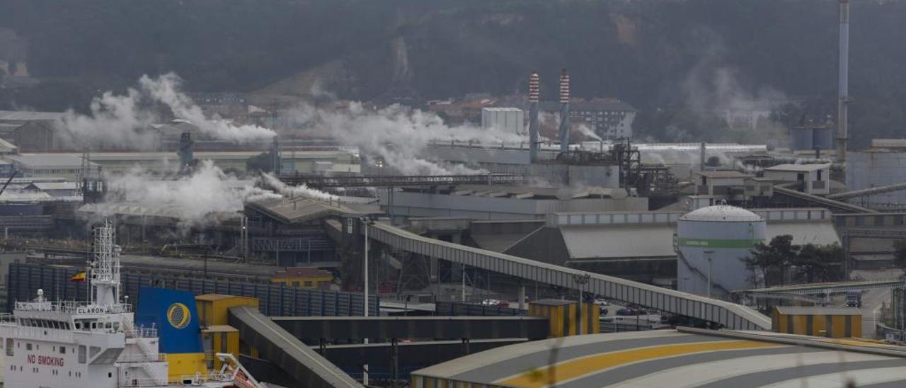 Instalaciones de Asturiana de Zinc en San Juan de Nieva