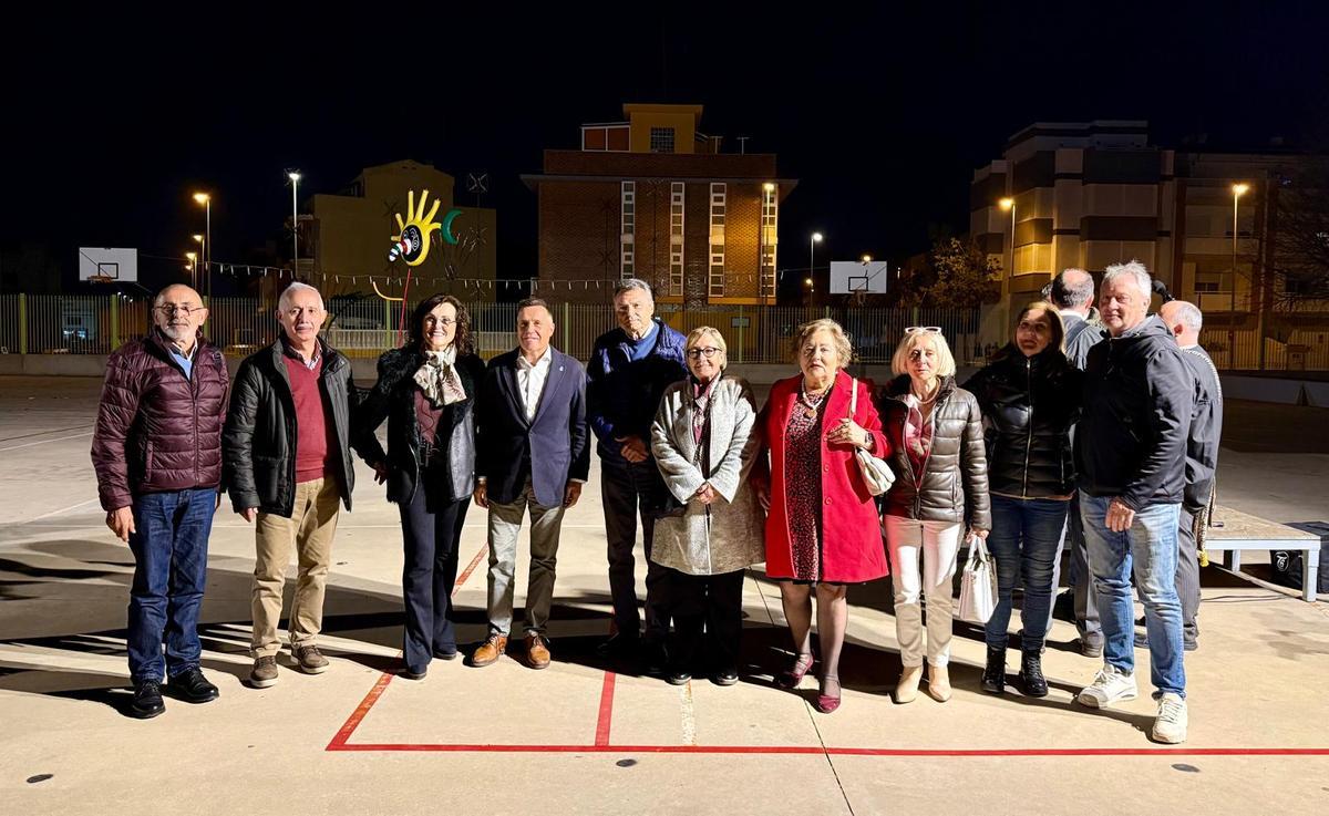 Homenaje solidario a los jóvenes voluntarios de la dana en el IES Llombai de Burriana