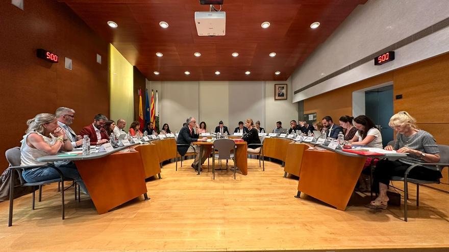 El govern de Lloret gastarà mig milió d’euros a l’any en retribucions als regidors