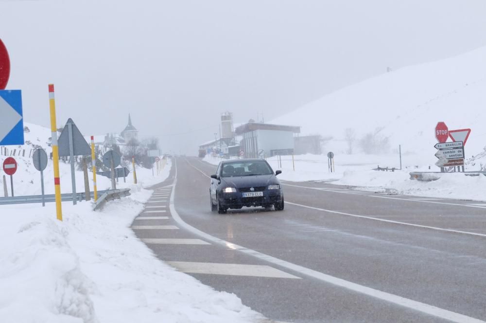 Nevada en Pajares