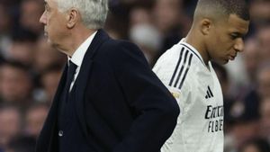 Ancelotti entén les crítiques al joc del Madrid