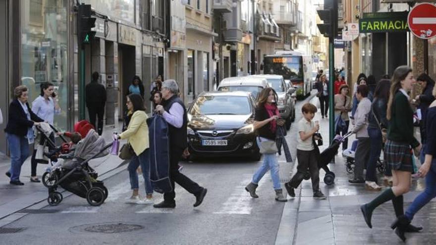 La Corredora cerrará al tráfico los sábados con división de opiniones en el comercio