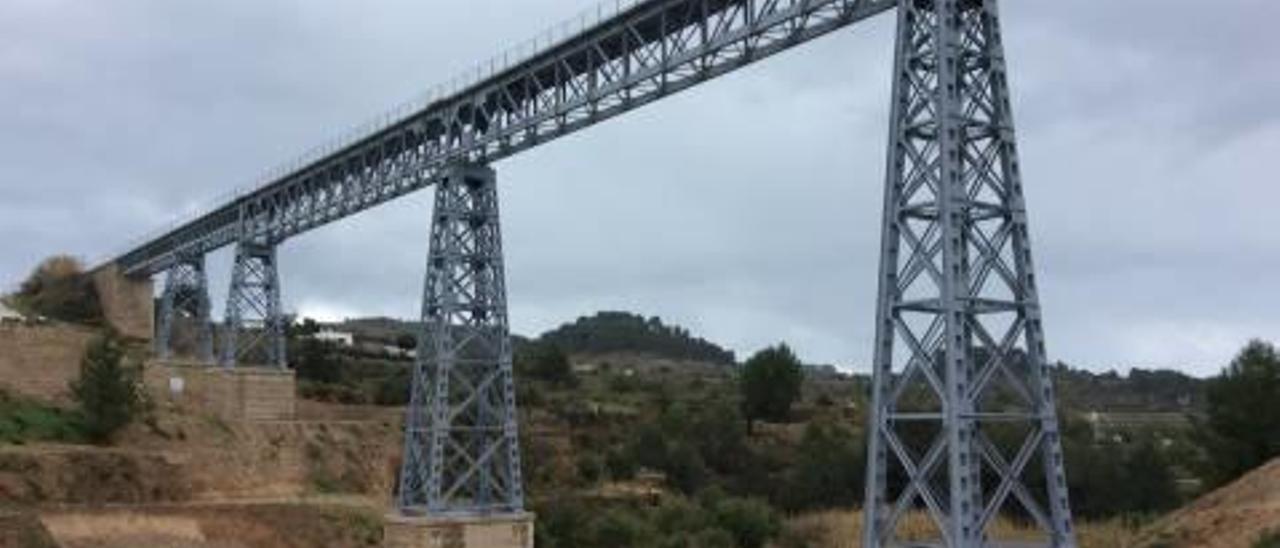 La Marina Alta recupera sus viaductos centenarios del Quisi y el Ferrandet