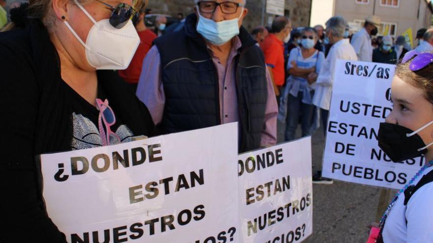 Nueva protesta por la consulta presencial y un plan de incendios en la Culebra