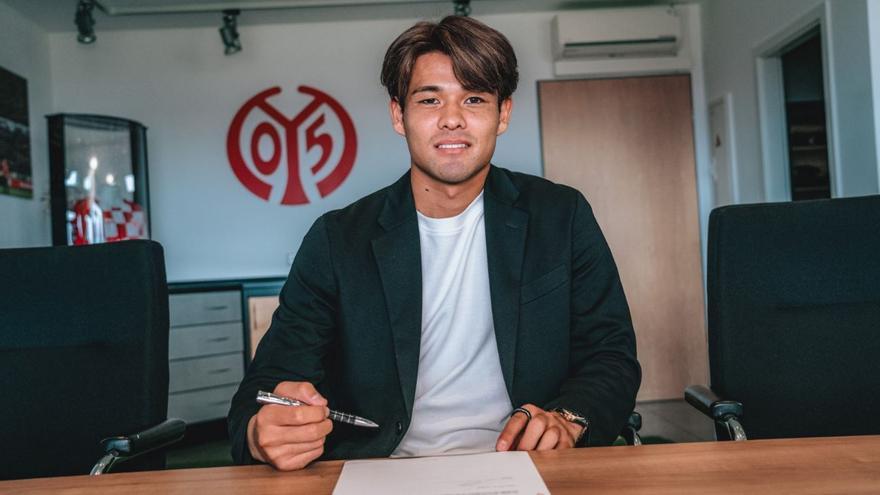 Detenido a Kaishu Sano, reciente fichaje del Mainz 05, por presunta agresión sexual