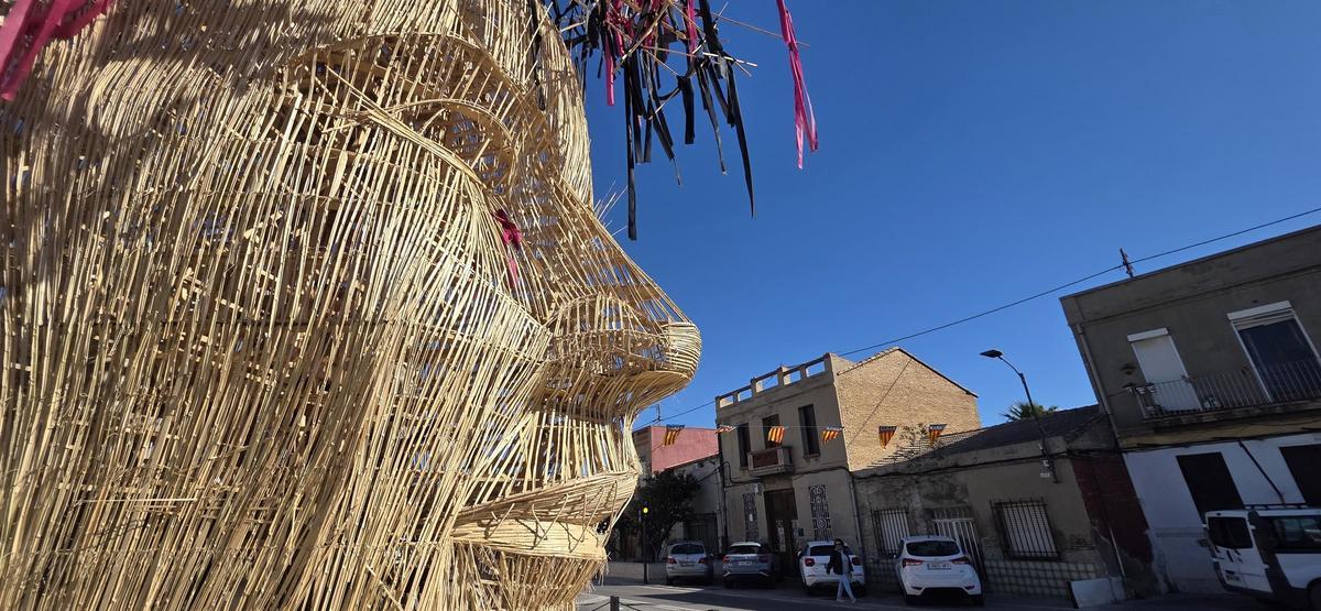 La genialidad de la falla Tres Camins-Pinedo La genialidad de la falla Tres Camins-Pinedo