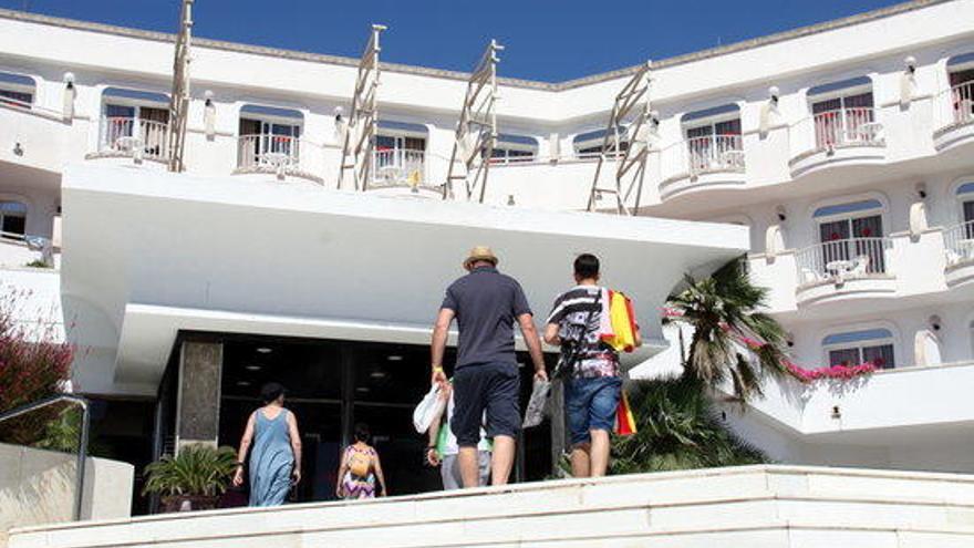 Entrada de l&#039;Hotel Marina Sand de Lloret.