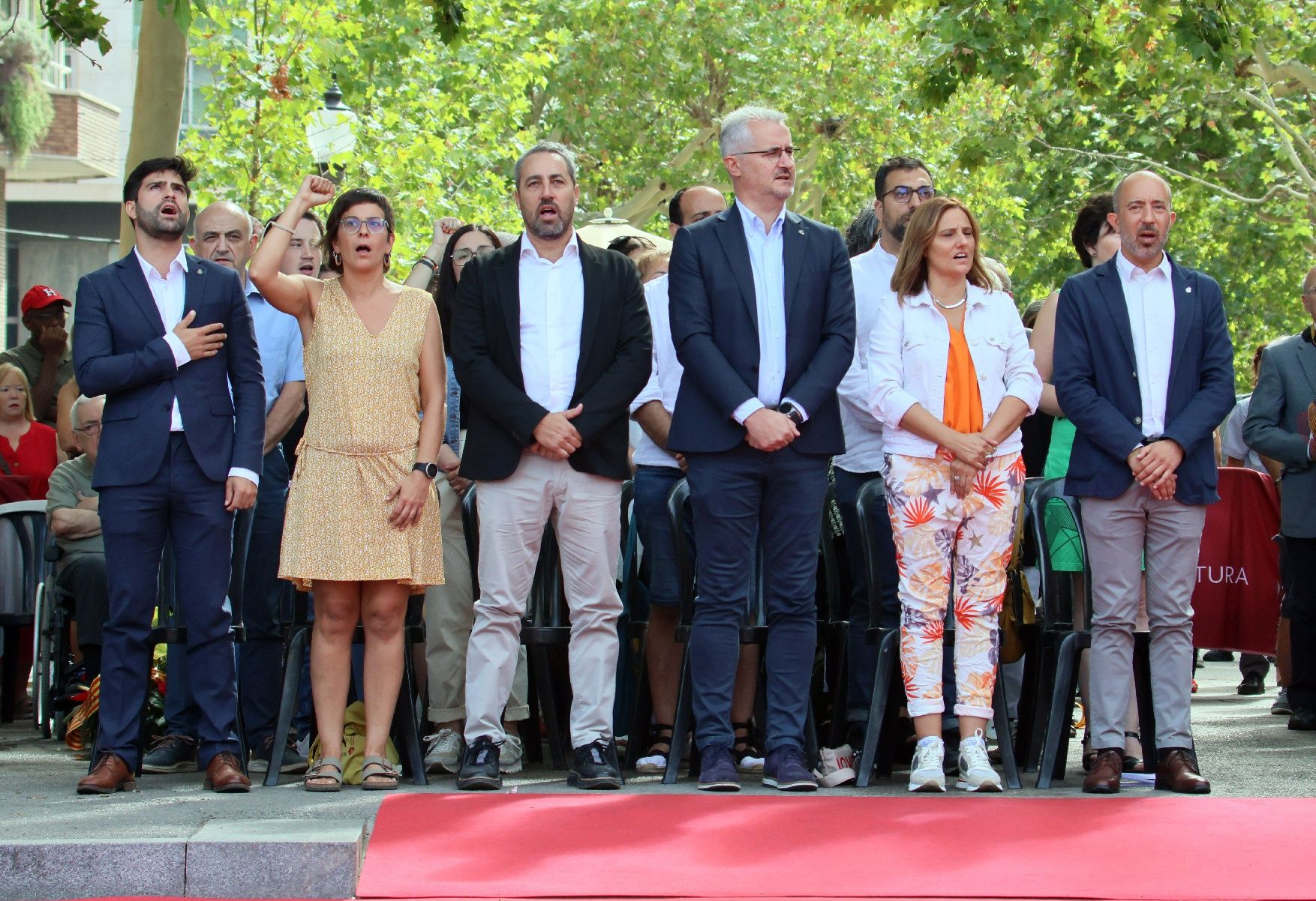 Així ha estat l'acte institucional per la Diada a Manresa