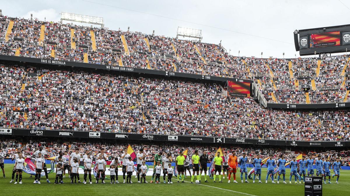 Panoràmica de Mestalla, en la prèvia del València - Atlètic