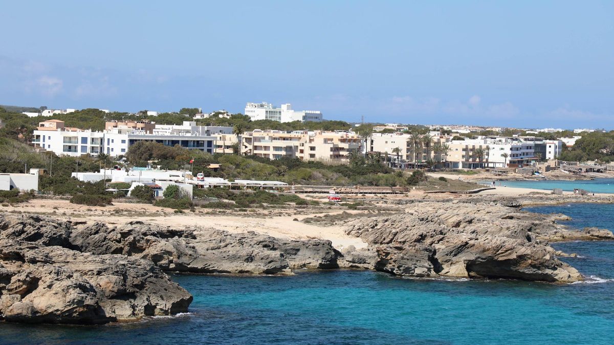 Vista de es Pujols, la localidad más turística de Formentera
