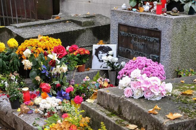 Jim Morrison, tumbas más famosas