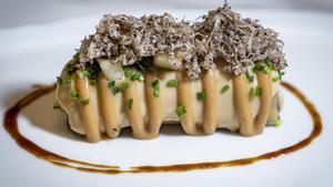 El canelón de pato con manzana de LAntiquari Gastronòmic.