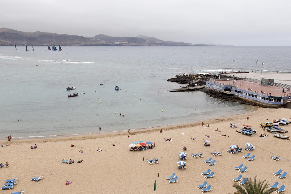 Regata de los Fórmula 1 del Mar en la playa de Las Canteras.
