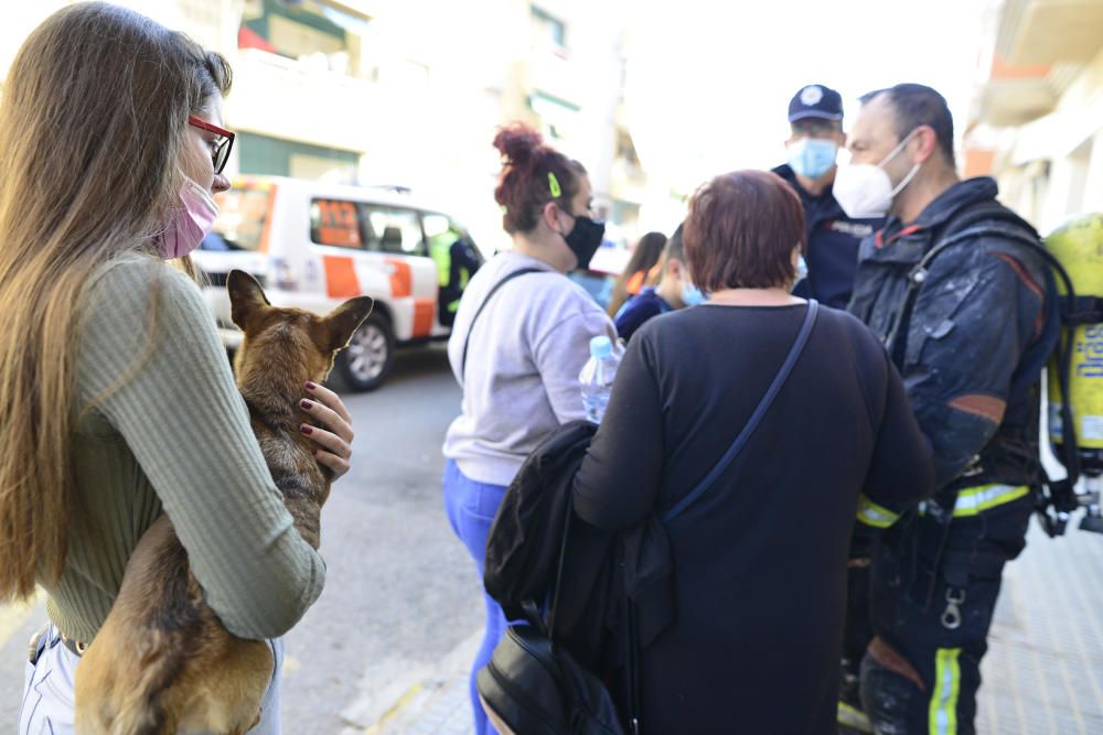 Incendio en la urbanización Meiterráneo de Cartagena