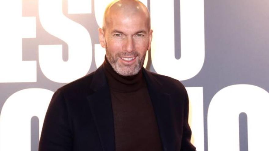 Zidane avisa: &quot;Volveré a los banquillos&quot;