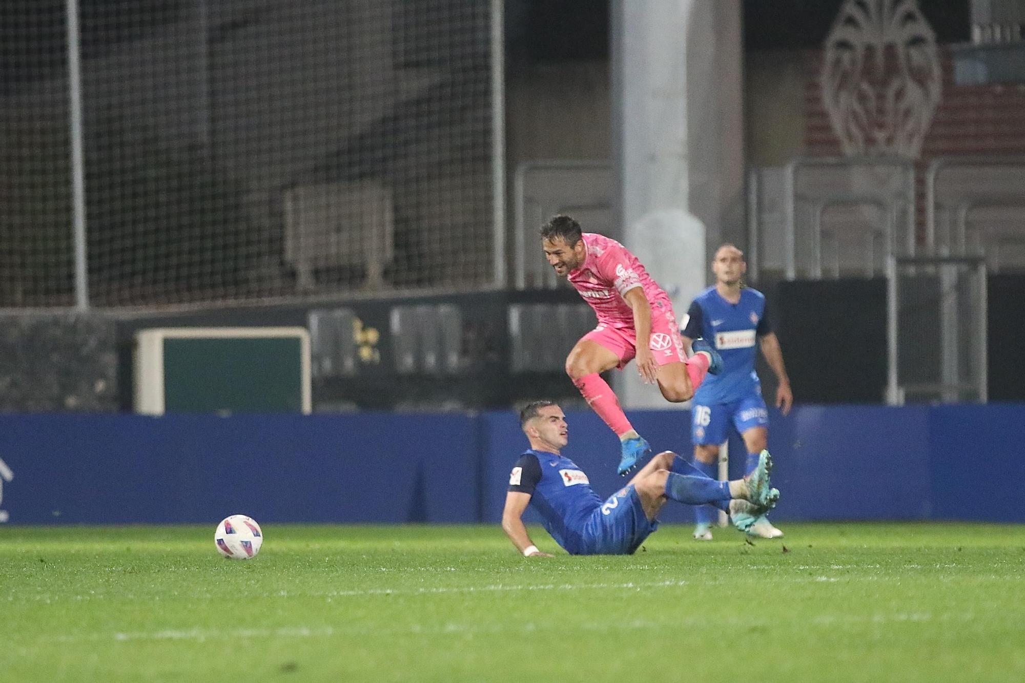El partido SD Amorebieta - CD Tenerife, en imágenes