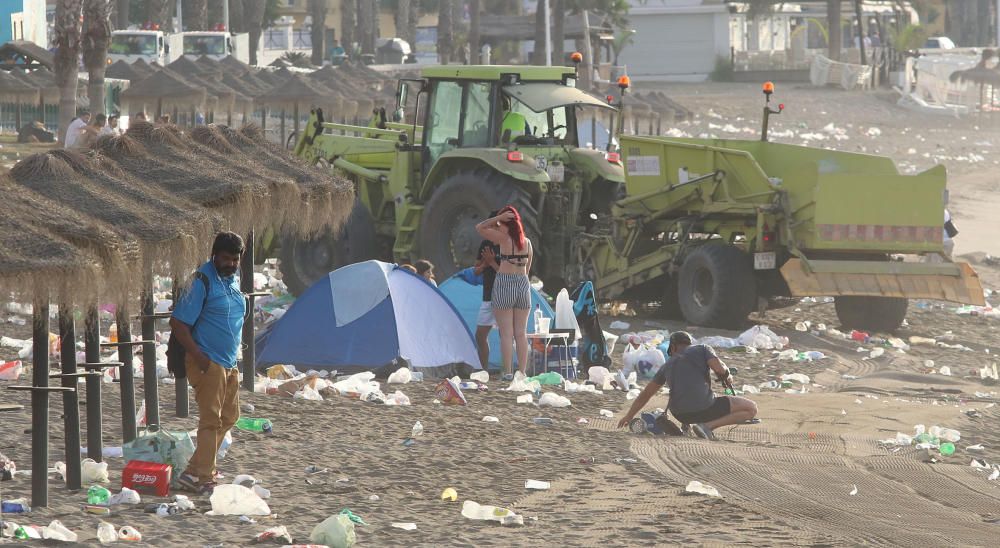 Así amanecen las playas malagueñas después de la noche de San Juan