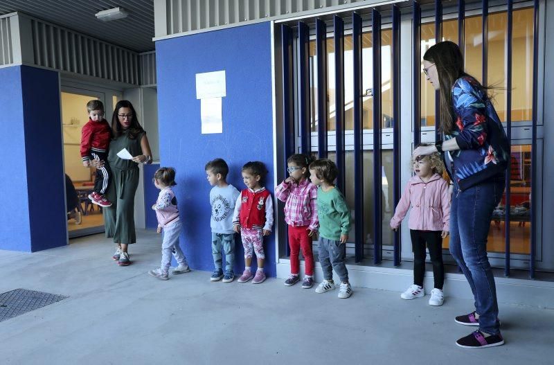 Primer día de clase en el nuevo colegio Parque Venecia