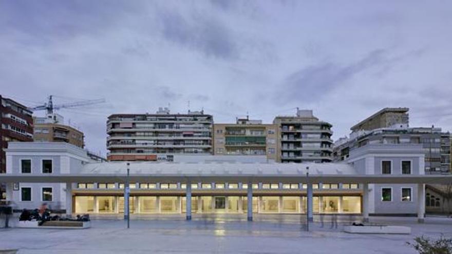 El Edificio Séneca (antigua estación de autobuses), escenario arquitectónico de calidad