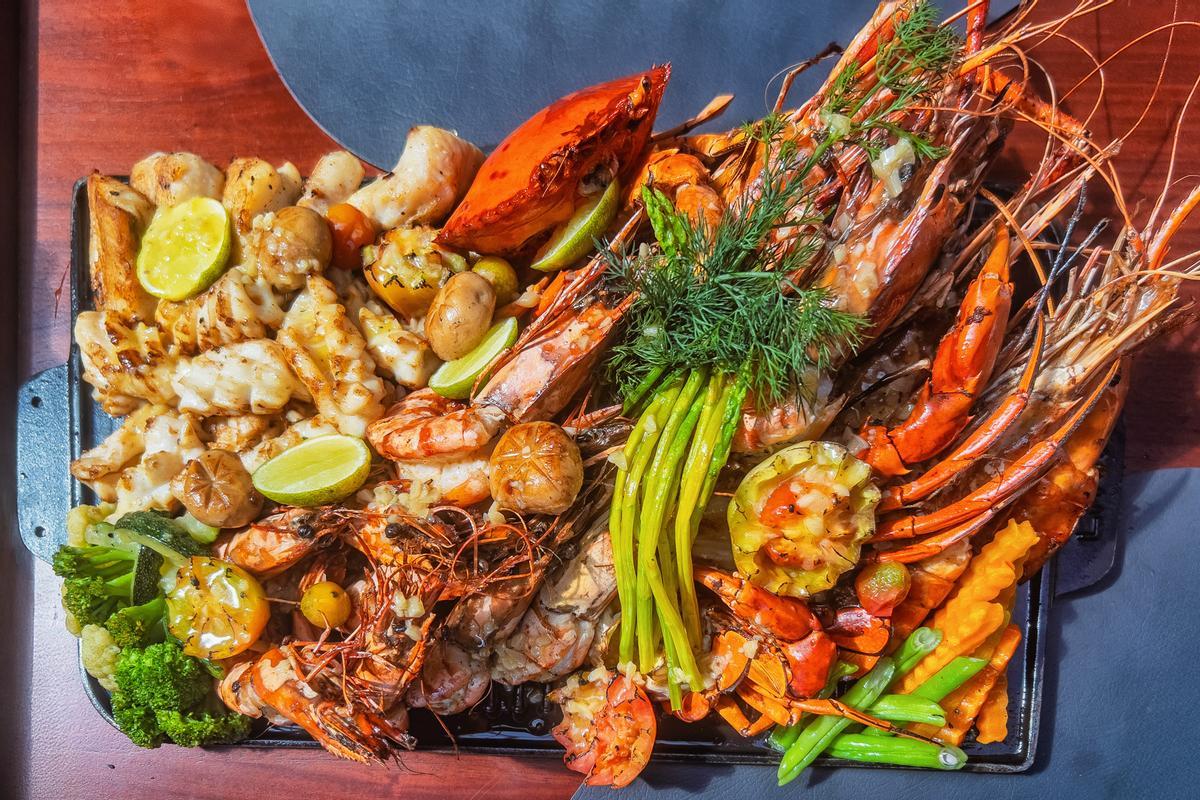 Parrillada de marisco en el hotel Sheraton Kosgoda