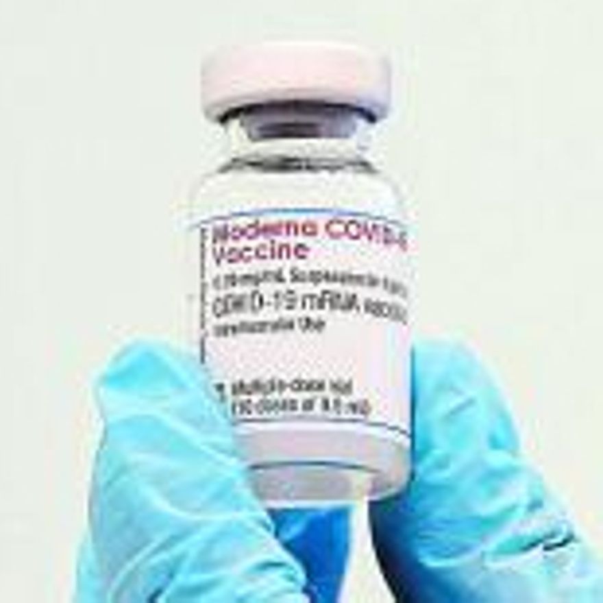 MODERNA Muestra una prevención del 95% frente a casos de gravedad El fármaco que, junto a Pfizer, está elaborado por ARN mensajero cuenta con una prevención del 95% frente a enfermedad grave según sus propios estudios.