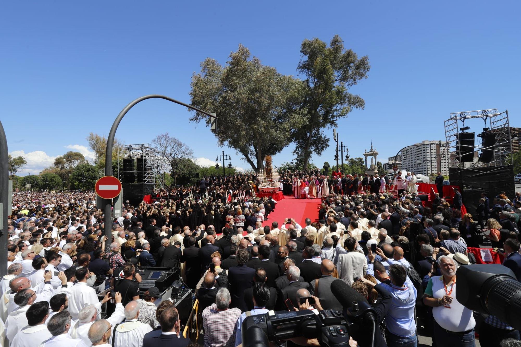 València conmemora el Centenario de la Coronación de la Virgen de los Desamparados