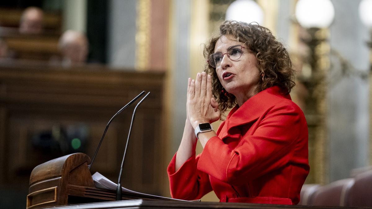 La vicepresidenta primera y ministra de Hacienda, María Jesús Montero.