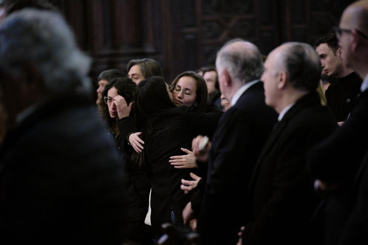 El obispo de Málaga, José Antonio Satué, ha recordado a todas las víctimas del accidente ferroviario de Adamuz (Córdoba) durante una misa que se ha celebrado este domingo en la Catedral Basílica de la Encarnación