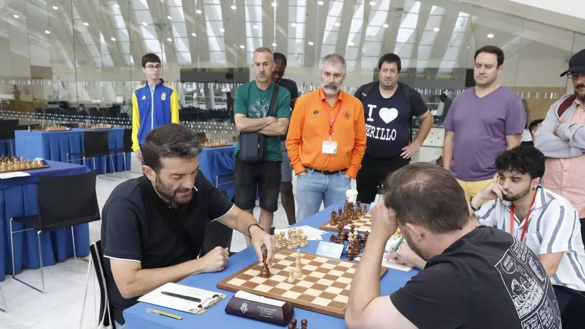 El Open de Ajedrez de Oviedo termina con un "increíble" empate de once jugadores en el primer puesto