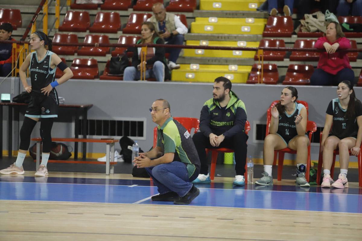 El derbi femenino Coto Córdoba - Cordobasket, en imágenes
