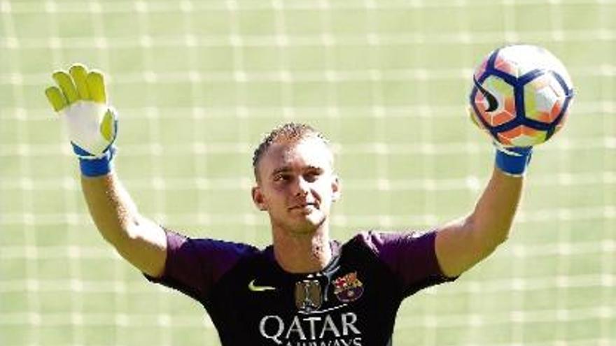 Jasper Cillessen, nou porter del Barça, durant la presentació d&#039;ahir divendres al Camp Nou.