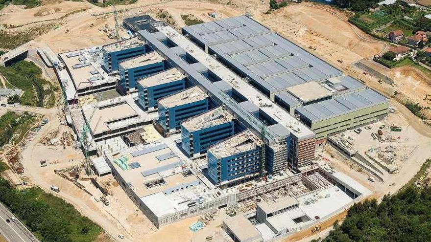 Vista aérea de la evolución de las obras del nuevo hospital.