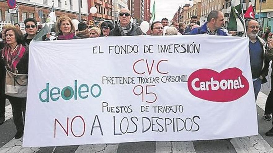 Los trabajadores de carbonell, en sevilla