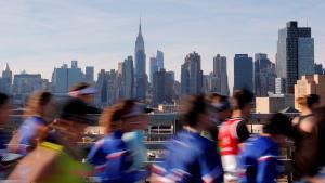Athletics - New York City Marathon - New York City, New York, U.S. - November 4, 2018  General view of the New York skyline as competitors run past during the marathon  REUTERS/Caitlin Ochs     TPX IMAGES OF THE DAY