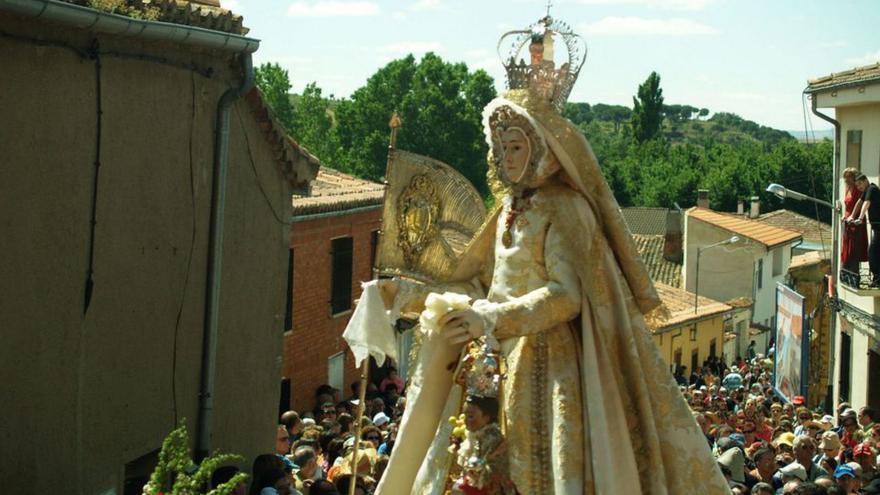 La Virgen de la Concha, en la romería de2007.