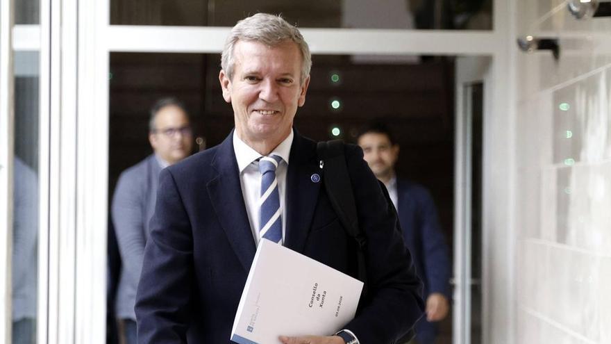 Rueda acusa al BNG de «enredar» con la documentación del Plan de Normalización y lo insta a sumarse al diálogo «como el resto de partidos»
