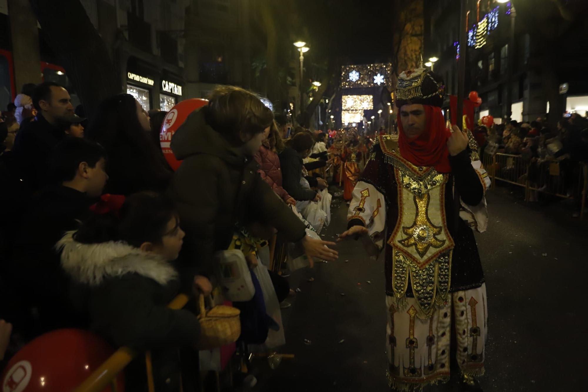 Todas las fotos de la Cabalgata de los Reyes Magos en València