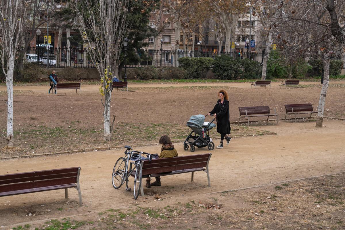 La sequía afecta los espacios verdes del Parque de la Ciutadella en Barcelona