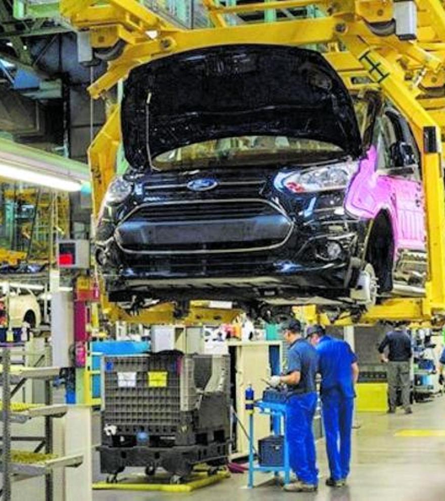 Ford: del año más negro al año clave para Almussafes