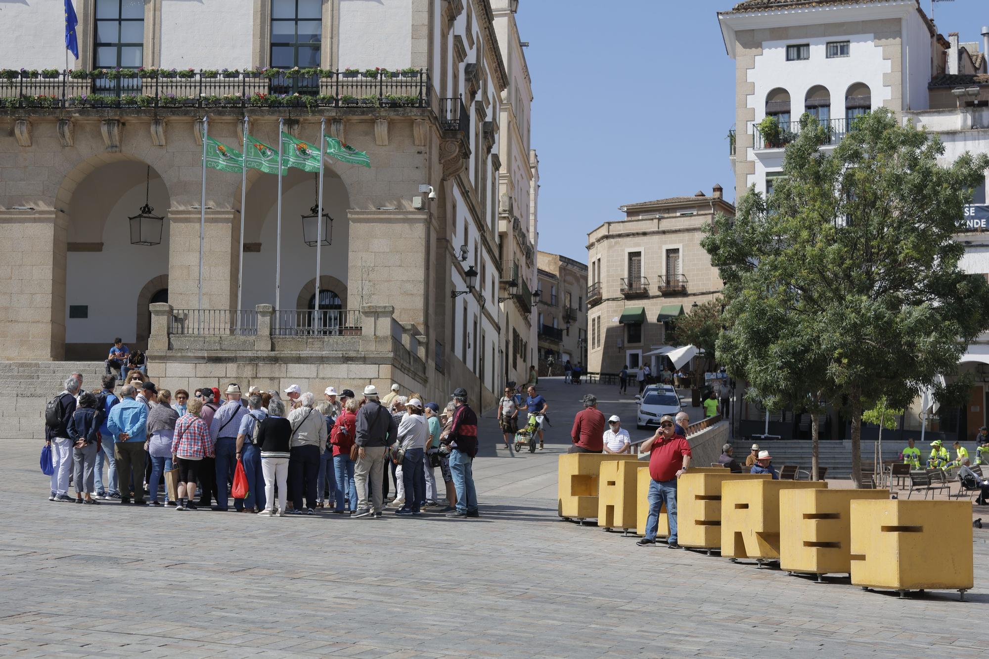 La Fuente de los Leones vuelve a Cáceres