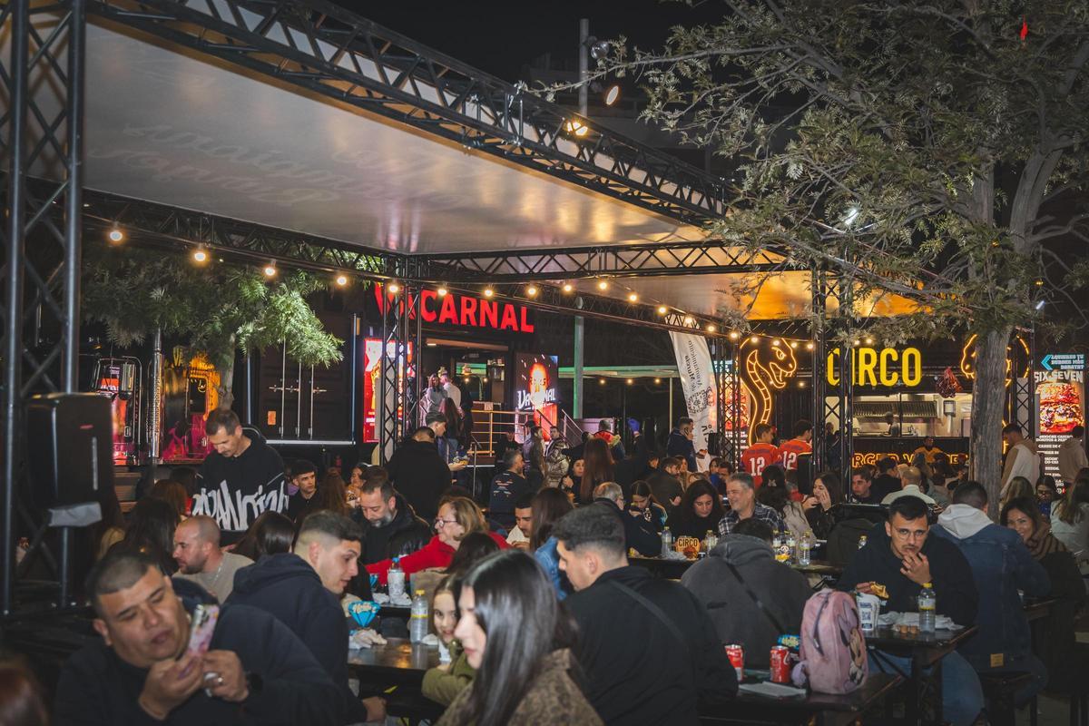 Las mejores hamburguesas te esperan hasta el domingo en The Champions Burger 2026, instalado en el Jardín Chino