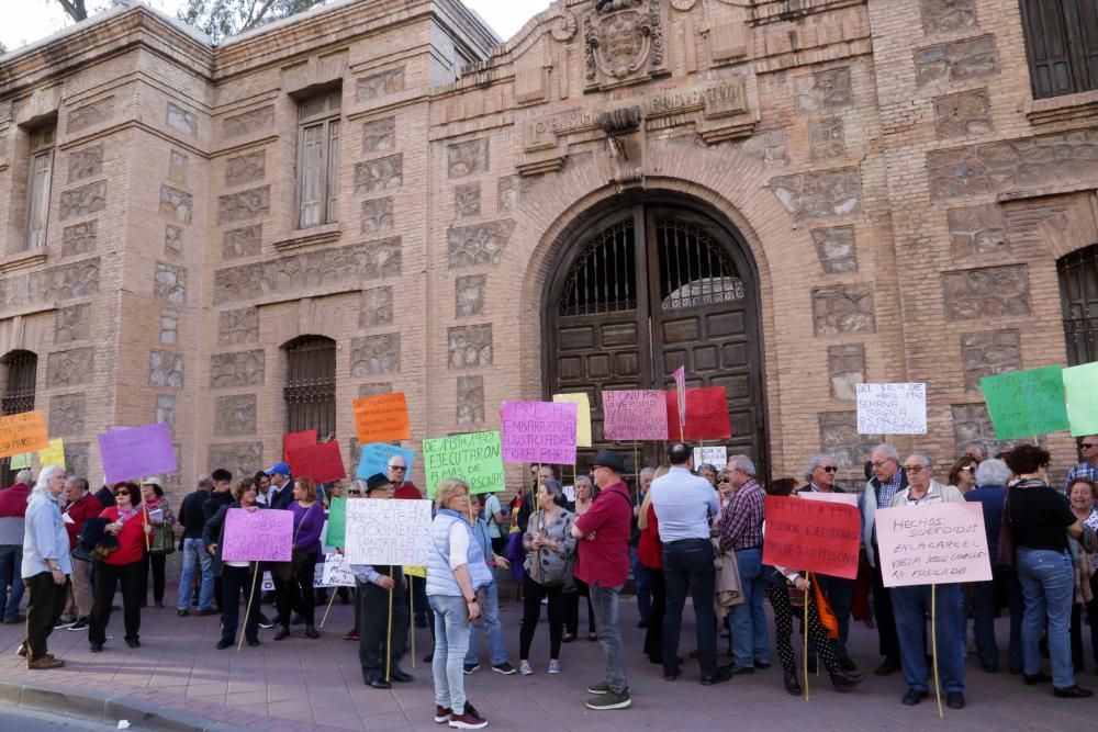 Concentración por el 14 de Abril.