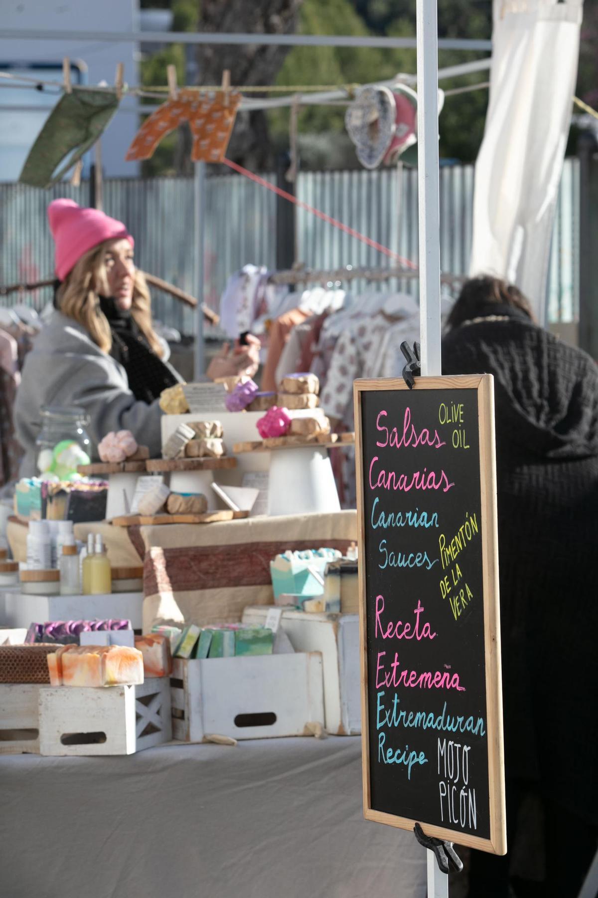 Superar el invierno en el mercadillo de Sant Joan