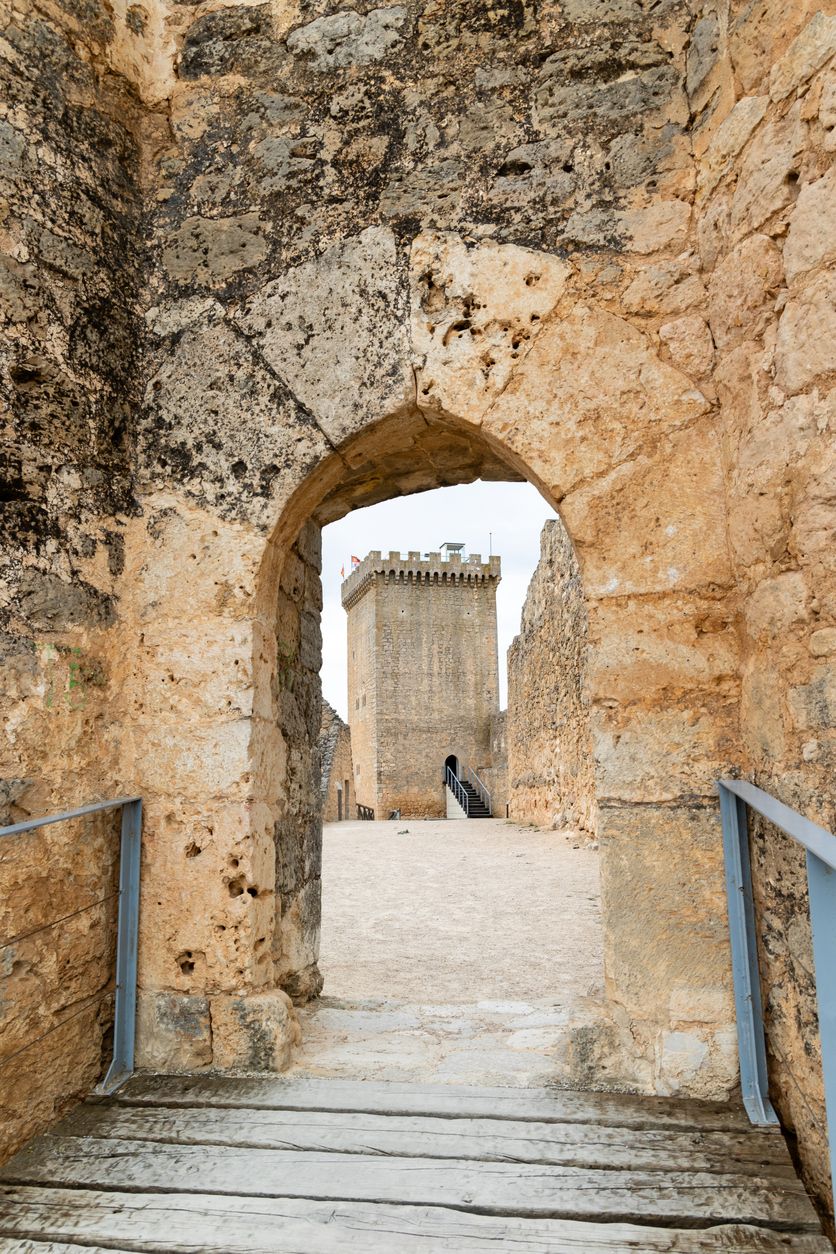 Castillo medieval de la localidad de Peñaranda de Duero.
