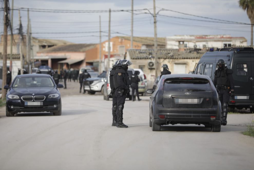 La Guardia Civil toma Son Banya en la gran operación antidroga de Mallorca