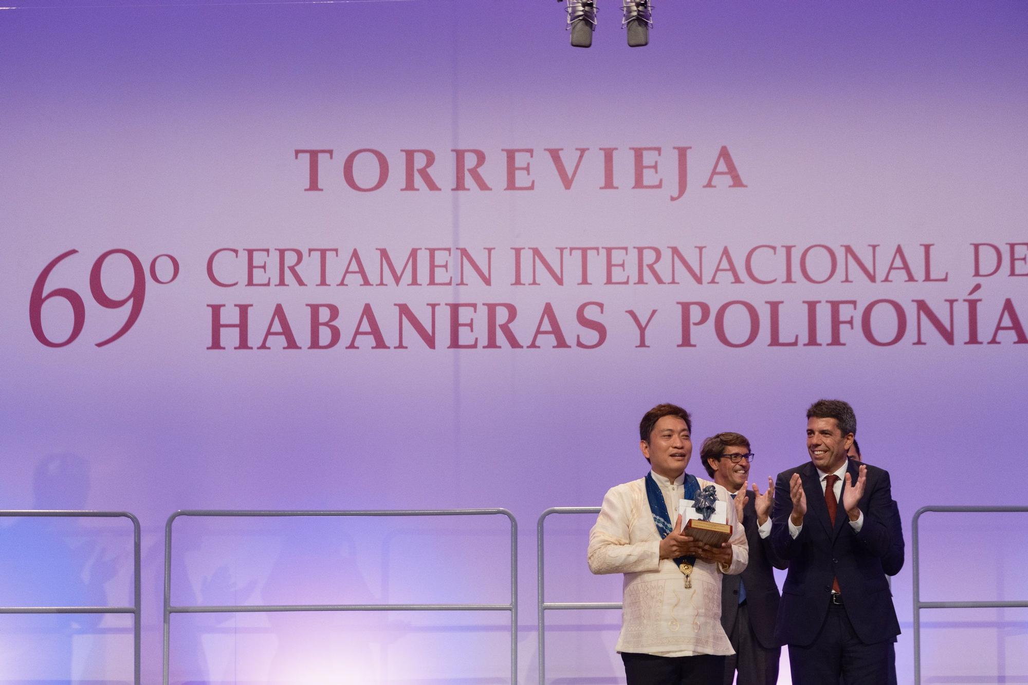 Velada de exhibición de las mejores masas corales y entrega de premios del Certamen Internacional de Habaneras y Polifonía de Torrevieja